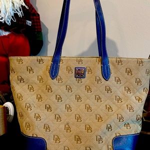 Dooney and Bourke handbag